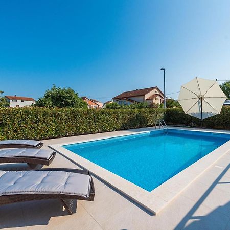 Villa Petra S Bazenom, Rostiljem I Parkingom Zadar Ngoại thất bức ảnh
